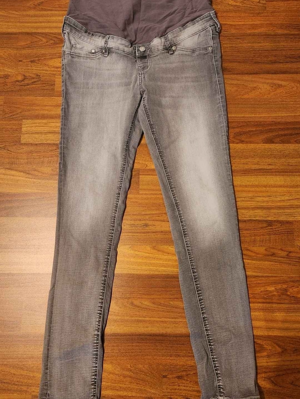 H&M Grey Skinny Maternity Jeans